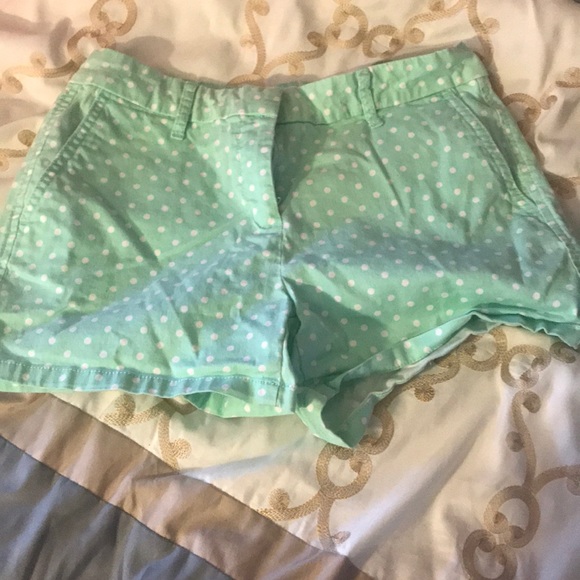 Mint green polka dot shorts - Picture 1 of 2
